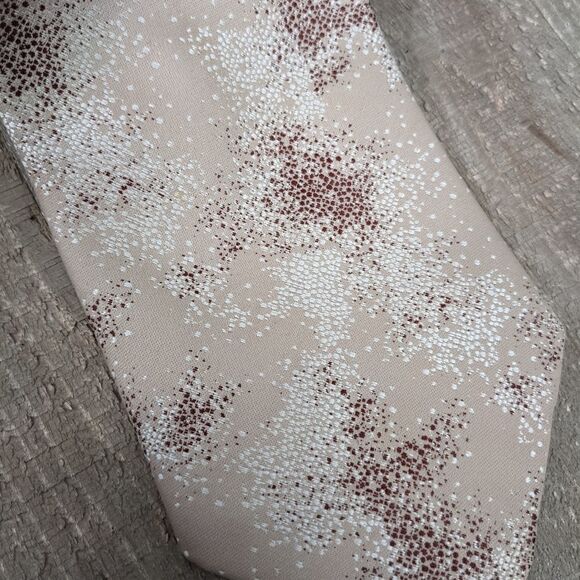 Vintage men's necktie 1970s Pierre Cavet Paris wide - Picture 6 of 7